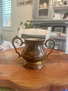 Vintage Two-Handled Brass Sugar Bowl - Shiny Brass Tone